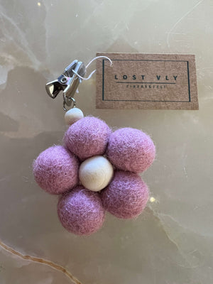 Flower Clip-on Reusable Oil Diffuser by Lost Vly