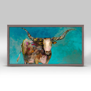 A strong and proud longhorn with a one-of-a-kind pattern to decorate your walls!