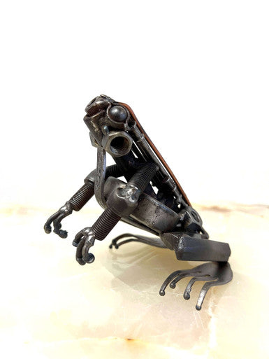 Standing Frog Metal Art Sculptures by Bernardo Meza of Meza Metal Sculptures