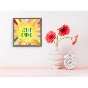 Good things come in small packages! And in this case it's  mini framed canvas art. Get creative by bringing a series of small things together. These mini masterpieces come ready to set on a shelf or hang on a wall.