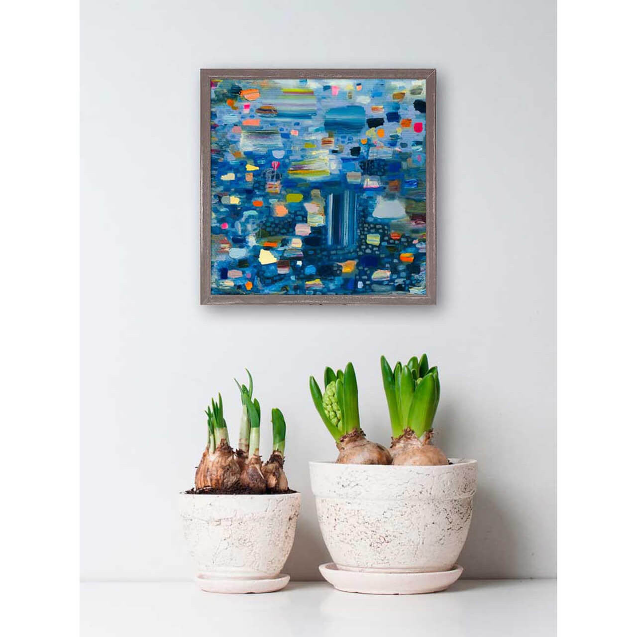 Good things come in small packages! And in this case it's  mini framed canvas art. Get creative by bringing a series of small things together. These mini masterpieces come ready to set on a shelf or hang on a wall.