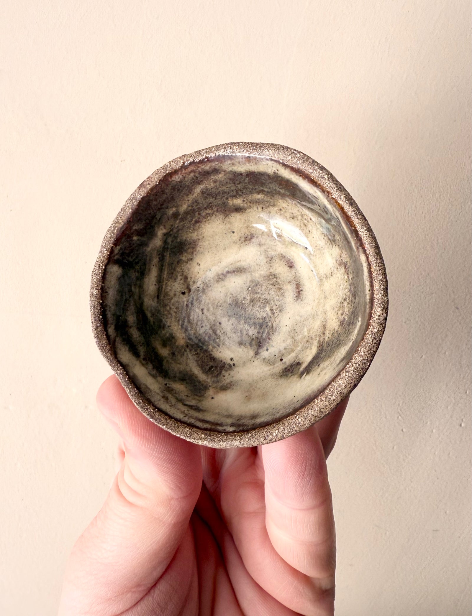 Oak Single Bubble Dish by Fig Tree Pots