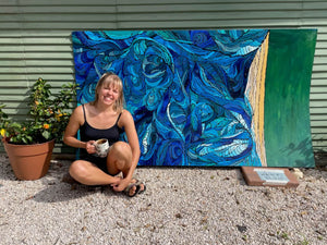 Get to Know the Austin Artist:
Hannah Zeeb is a civil engineer. No, that is boring. Hannah Zeeb is a not-perfect painter. She paints because it is the only time she lives in the present.