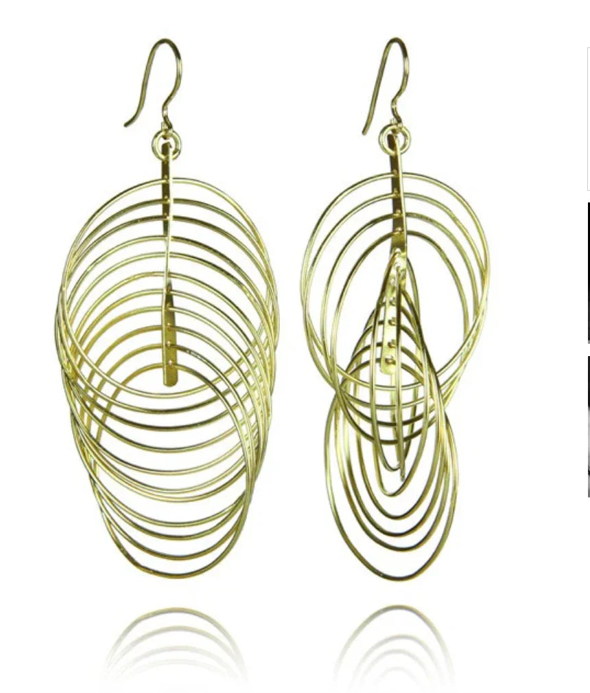 Gold Plated Onze Circulo Step Earrings by Sikara & Co.