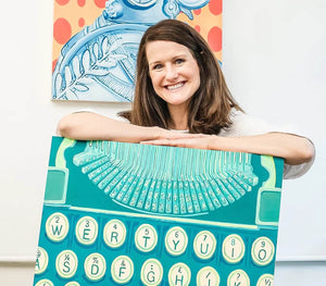 Get to Know the Austin Artist who lives in Indiana: Emily Mercedes
Emily Mercedes grew up in Indiana and lived all over the US after graduating from Indiana University. From Chicago to Nashville and Atlanta, across to Venice Beach and down to Austin.